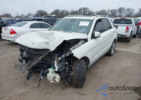 2013 Mercedes-Benz Ml 350 z USA, uszkodzony, nr VIN 4JGDA5JB5DA247215